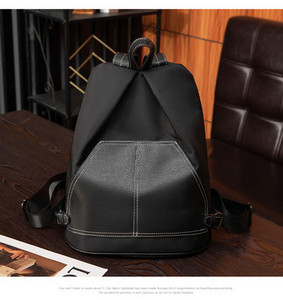 Moteriška kasdieninė kuprinė švaraus modelio iš tekstilės