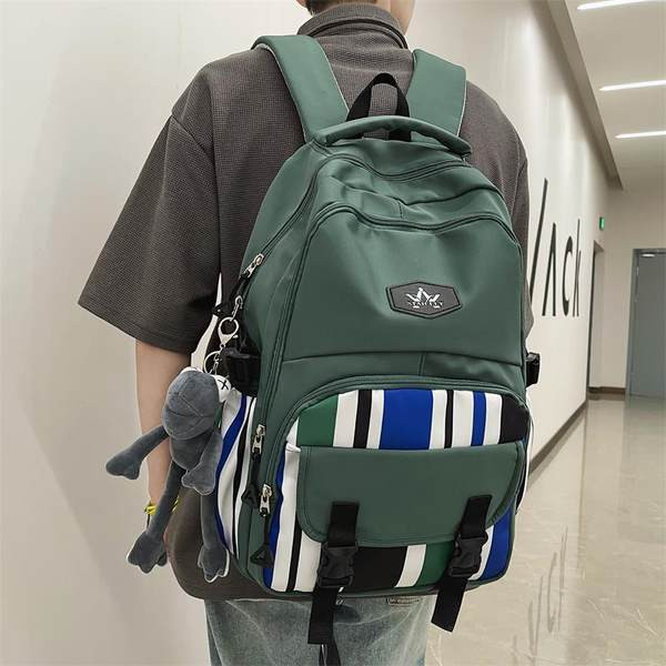 Νέο μοντέλο υφασμάτινο σακίδιο πλάτης με μπρελόκ