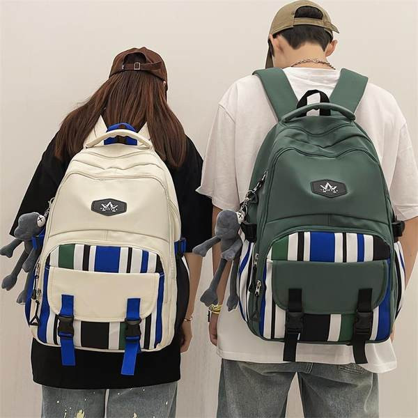 Νέο μοντέλο υφασμάτινο σακίδιο πλάτης με μπρελόκ