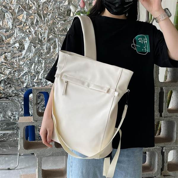 Moteriška kuprinė – didelės talpos