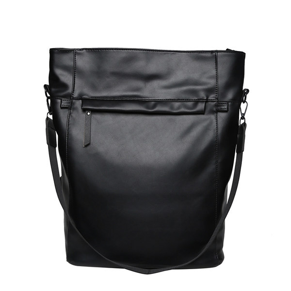 Moteriška kuprinė – didelės talpos