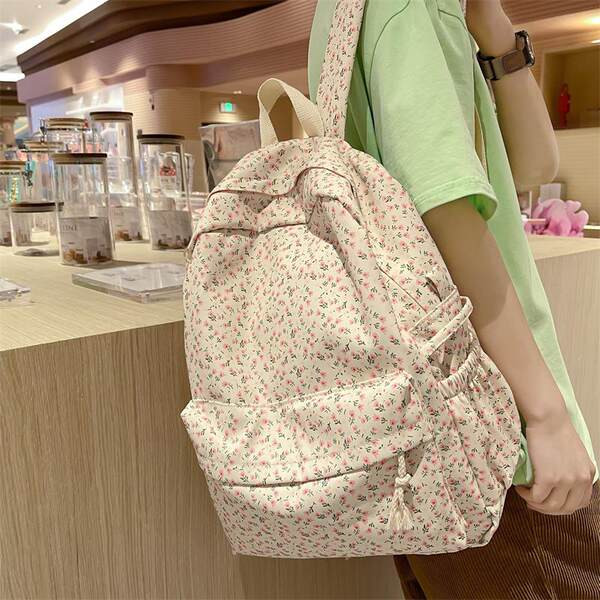 Naiste seljakott – lilleline