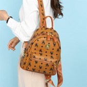 Šiuolaikinė moteriška kuprinė su raštu – kelių spalvų