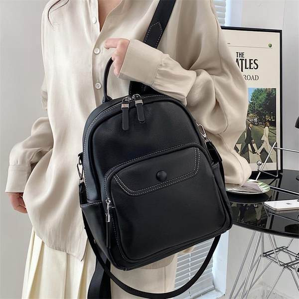 Keturių madingų spalvų paprasta moteriška kuprinė su užtrauktuku