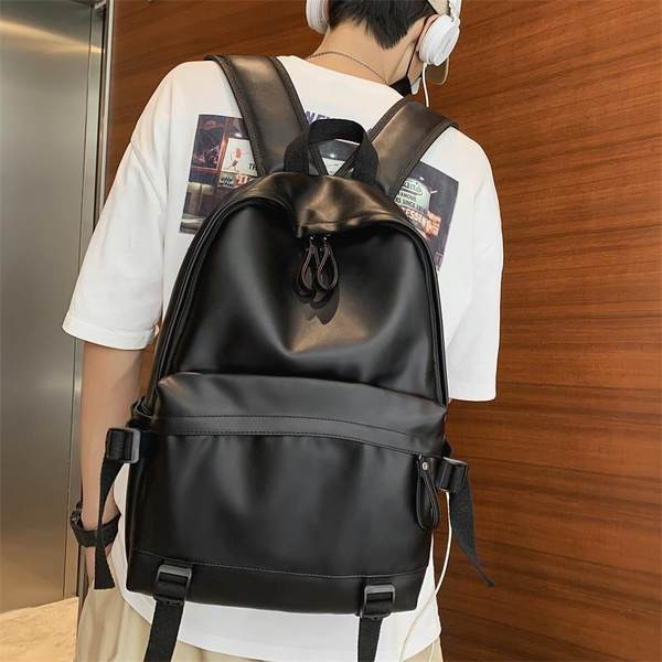 Alkalmi női műbőr cipzáras hátizsák