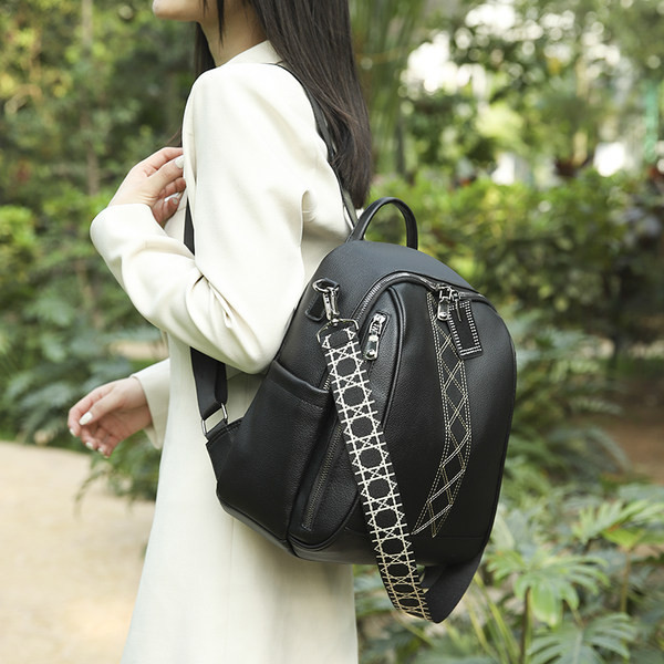 Puhta disaini ja lukuga suletav naiste nahast seljakott