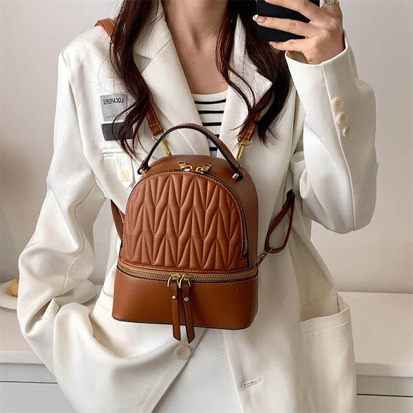 Maža moteriška eko odos kuprinė su užtrauktuku