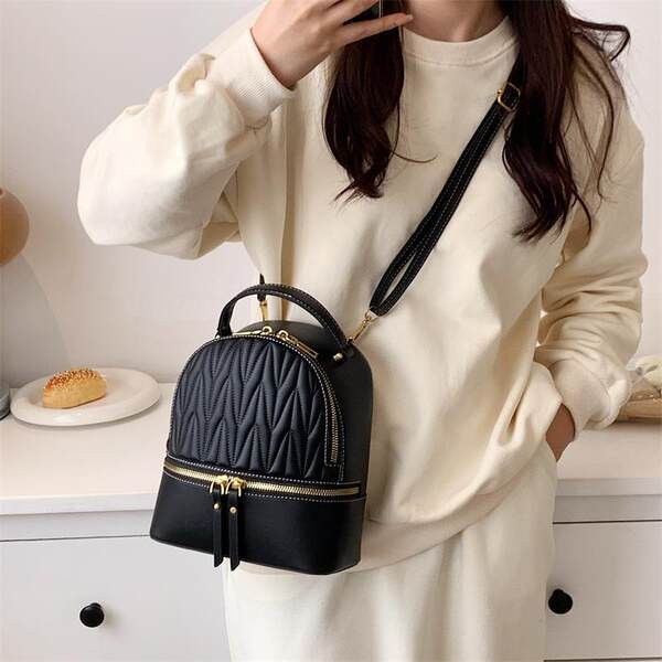 Maža moteriška eko odos kuprinė su užtrauktuku