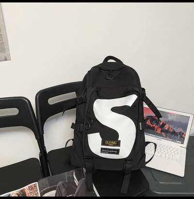 Moteriška sportinė kuprinė kasdienai