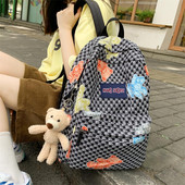 Γυναικείο σακίδιο πλάτης με μπρελόκ αρκουδάκι