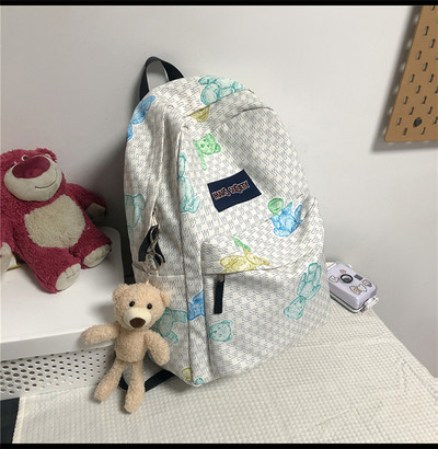 Γυναικείο σακίδιο πλάτης με μπρελόκ αρκουδάκι