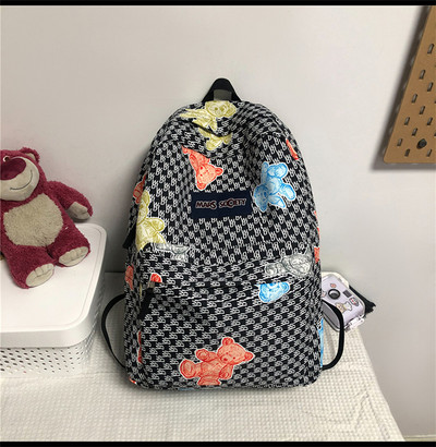 Γυναικείο σακίδιο πλάτης με μπρελόκ αρκουδάκι