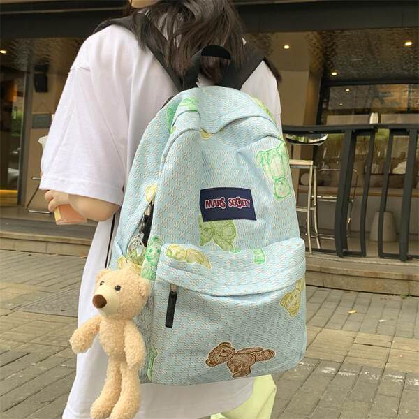 Γυναικείο σακίδιο πλάτης με μπρελόκ αρκουδάκι