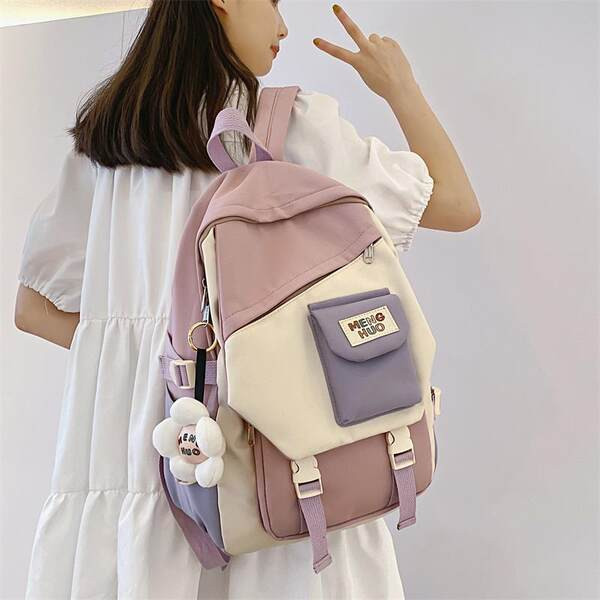 Laisvalaikio rankinė su raktų pakabuku - kelių spalvų