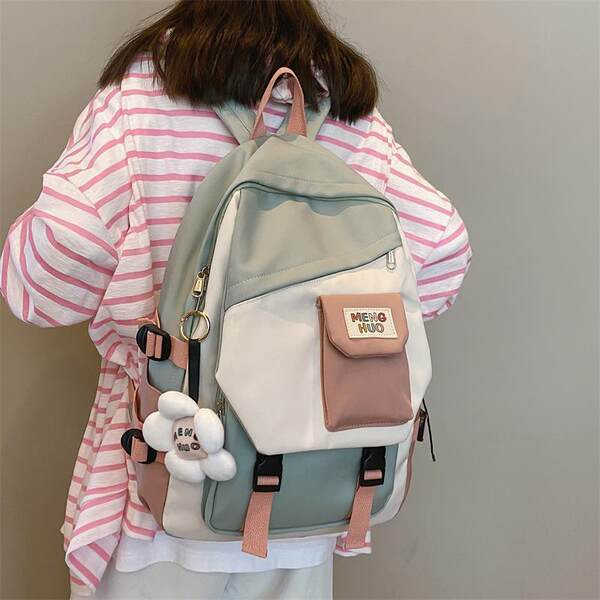 Laisvalaikio rankinė su raktų pakabuku - kelių spalvų