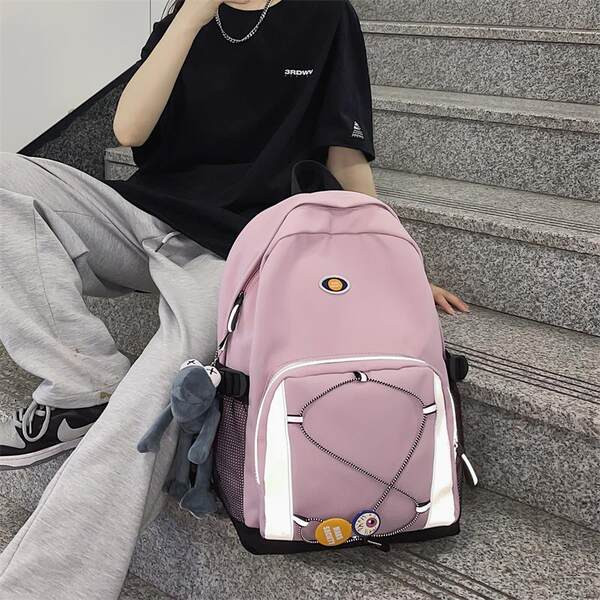 Moteriška kasdieninė sportinė kuprinė su raktų pakabuku