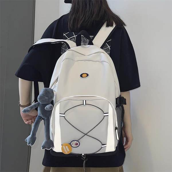 Moteriška kasdieninė sportinė kuprinė su raktų pakabuku