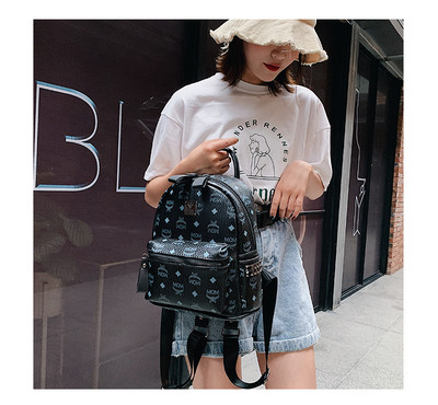 Naiste miniseljakott vabaaja päevadeks