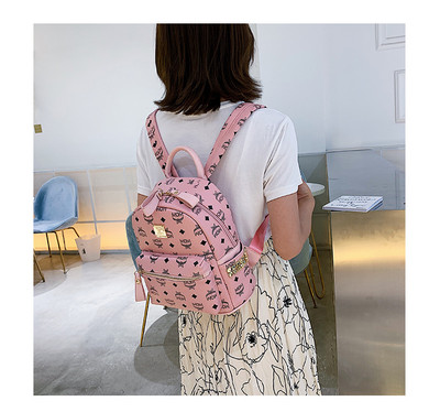 Naiste miniseljakott vabaaja päevadeks