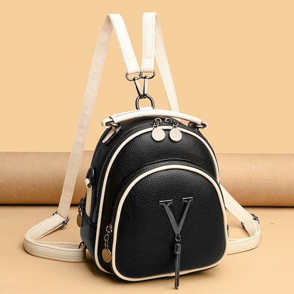 Moderni nedidelė moteriška kuprinė su keliais skyreliais