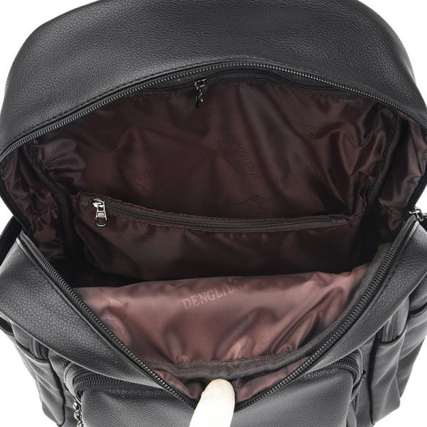 Öko bőrből készült, cipzárral zárható női hátizsák