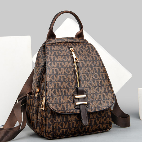 Moodne metallist lukuga kunstnahast seljakott