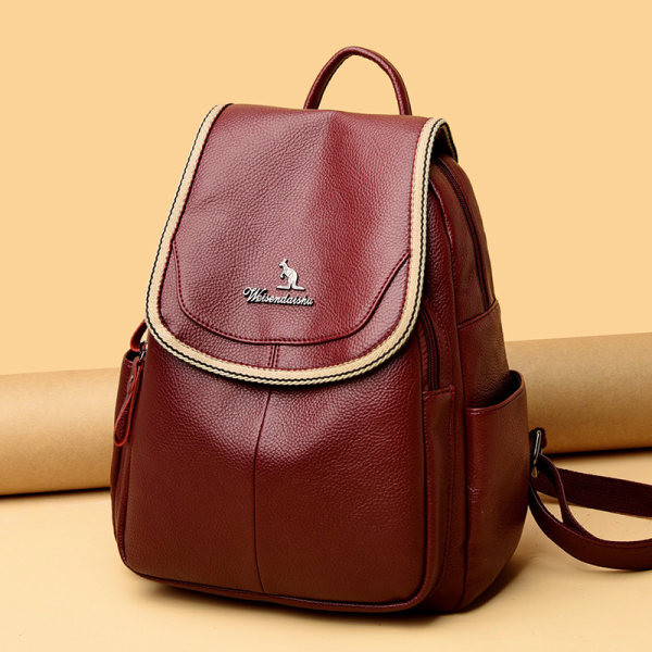 Нова кожена раница в различни цветове 