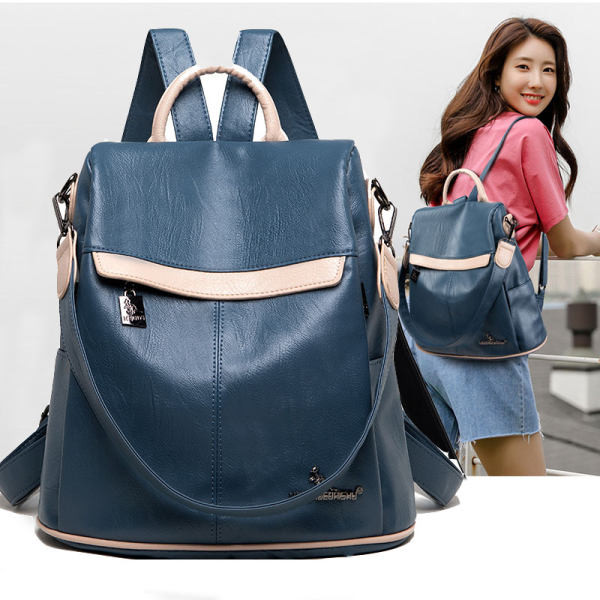 Γυναικείο σακίδιο πλάτης με μεταλλική διακόσμηση