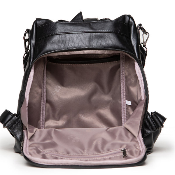 Γυναικείο σακίδιο πλάτης με μεταλλική διακόσμηση