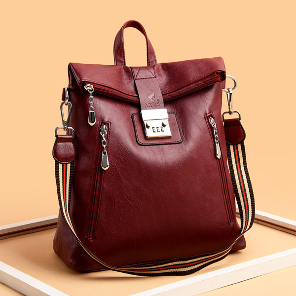 Kunstnahast naiste seljakott - metallist kinnitus