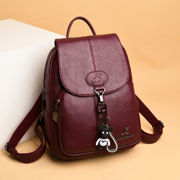 Νέο μοντέλο γυναικείο δερμάτινο σακίδιο πλάτης με μπρελόκ