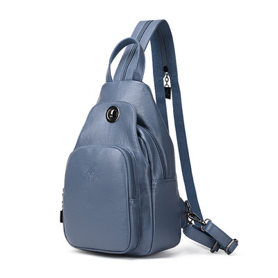 Universali moteriška kuprinė su vieta ausinėms