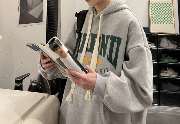 Ανδρικό φούτερ με τύπωμα γράμματα casual