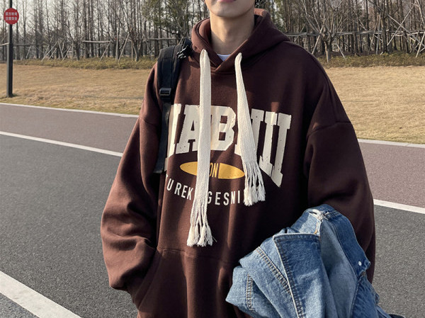 Ανδρικό φούτερ με τύπωμα γράμματα casual