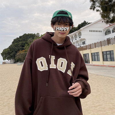 Vyriški laisvalaikio megztiniai su gobtuvu su kaklaraiščiais