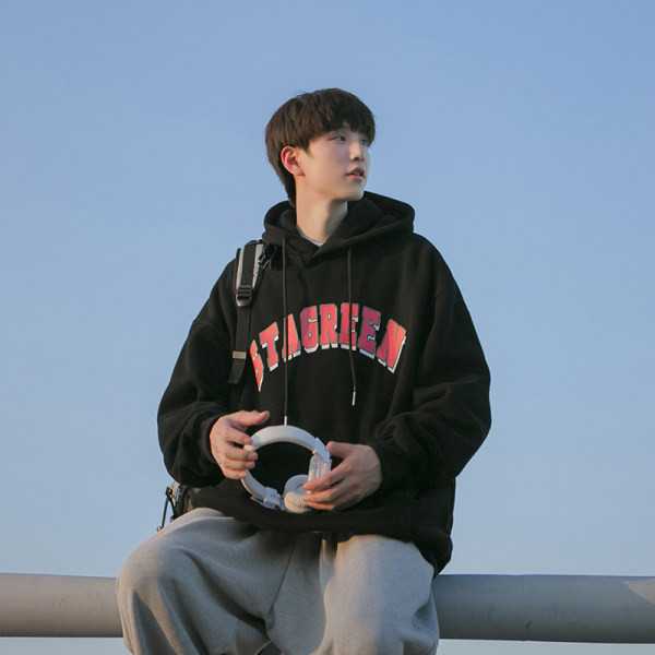 Sportlik meeste kapuutsiga dressipluus