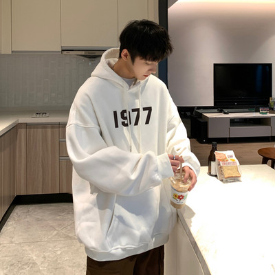 Ανδρικό casual φούτερ με στάμπα και τσέπη σε τρία χρώματα