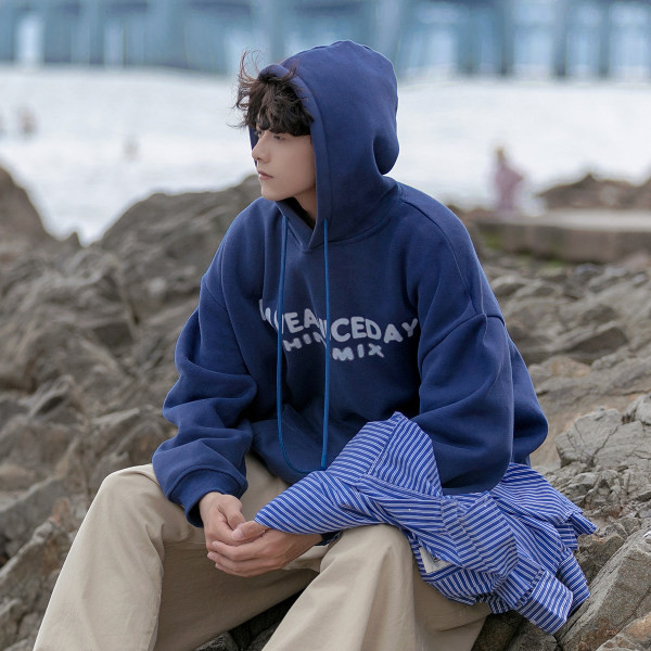 Vyriški laisvalaikio megztiniai su raišteliu