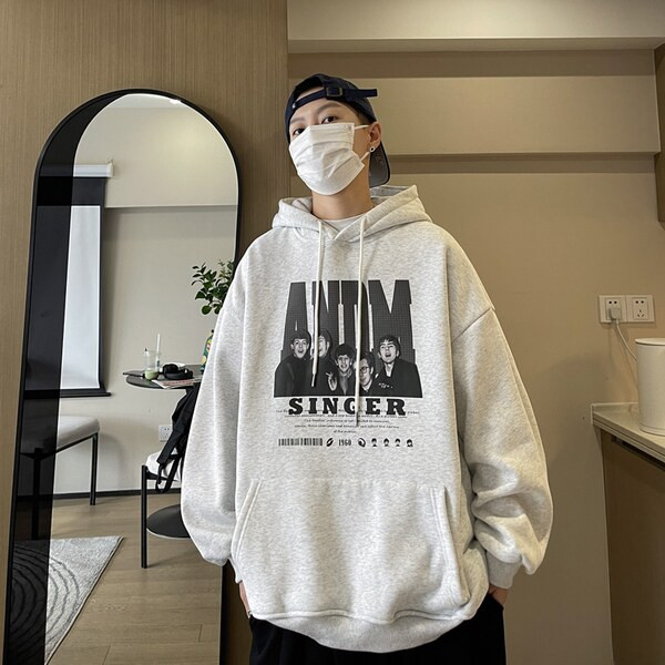 Meeste avara trükiga kapuutsiga dressipluus