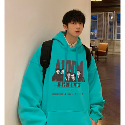 Vyriškas laisvas džemperis su užrašais