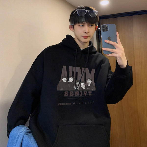 Vyriškas laisvas džemperis su užrašais