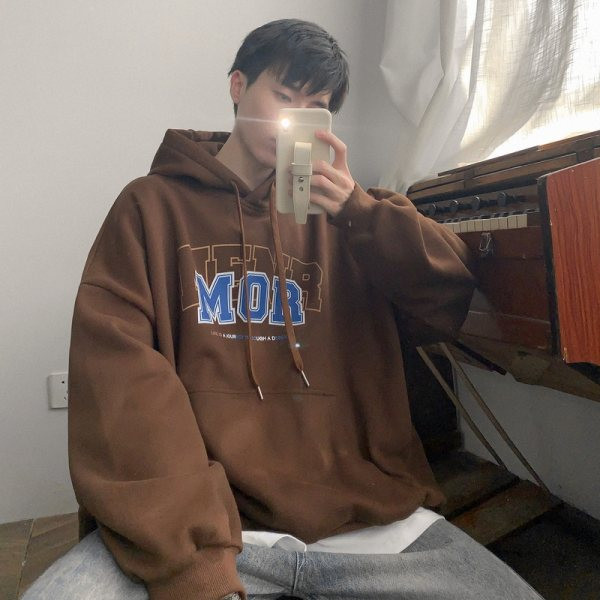 Vyriškas sportinis megztinis su gobtuvu ir kišene