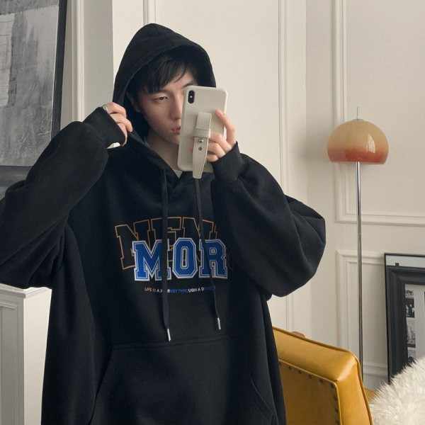 Vyriškas sportinis megztinis su gobtuvu ir kišene