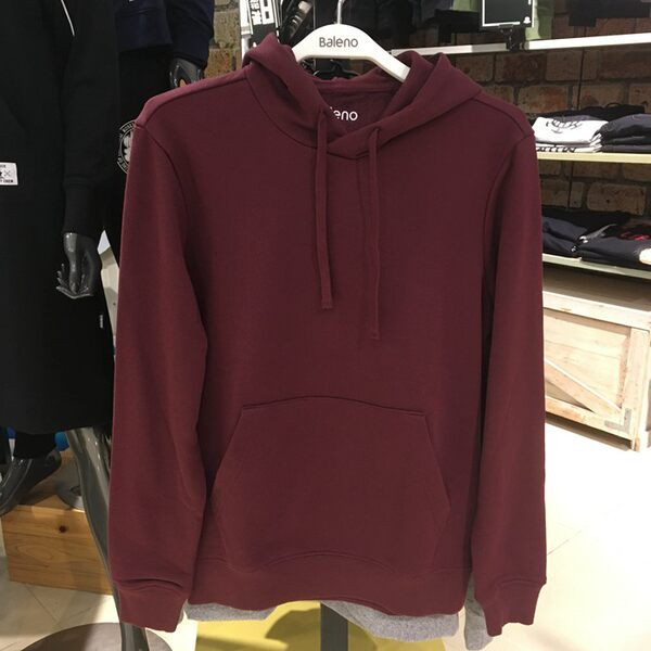 Švaraus dizaino vyriški megztiniai su kišene ir kaklaraiščiais