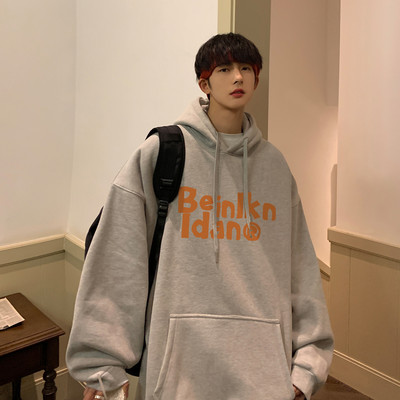 Φαρδύ ανδρικό φούτερ με κουκούλα και τσέπη