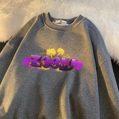 Meeste vabaaja dressipluus trükise ja ovaalse kaelusega