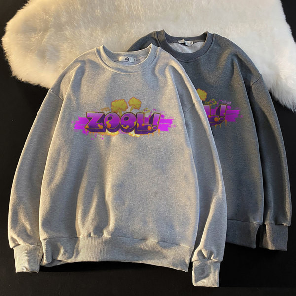 Meeste vabaaja dressipluus trükise ja ovaalse kaelusega