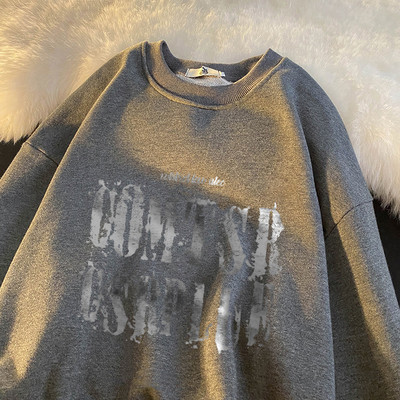 Vyriški megztiniai - ovalo formos iškirpte ir raštu