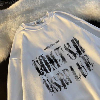 Vyriški megztiniai - ovalo formos iškirpte ir raštu