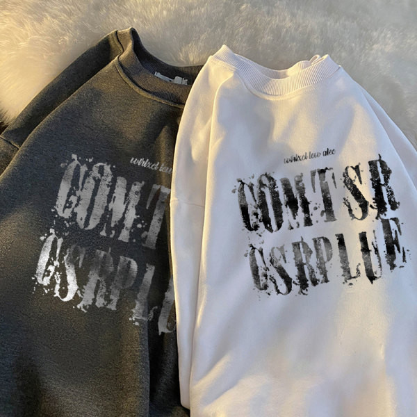 Vyriški megztiniai - ovalo formos iškirpte ir raštu